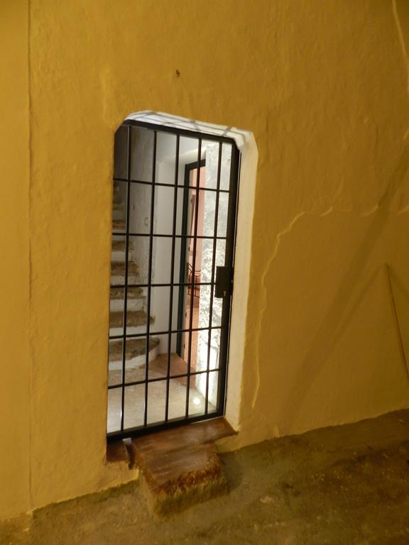 Casa Corte Con Terrazza 塔维亚诺 客房 照片