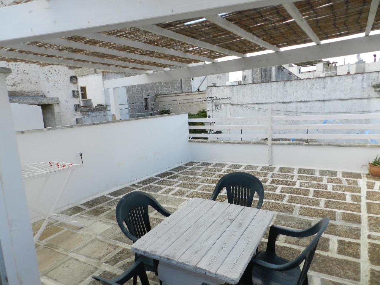 Casa Corte Con Terrazza 塔维亚诺 外观 照片